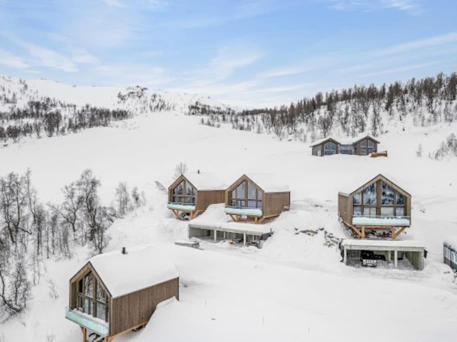 Flygende Utsiktshytte Med Magisk Utsikt Согндал Экстерьер фото