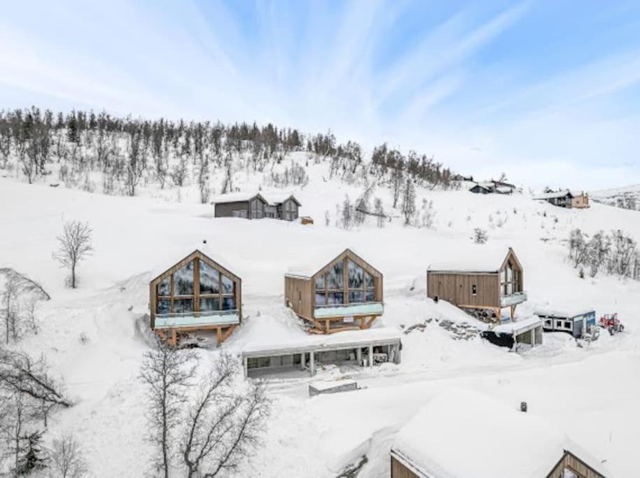 Flygende Utsiktshytte Med Magisk Utsikt Согндал Экстерьер фото